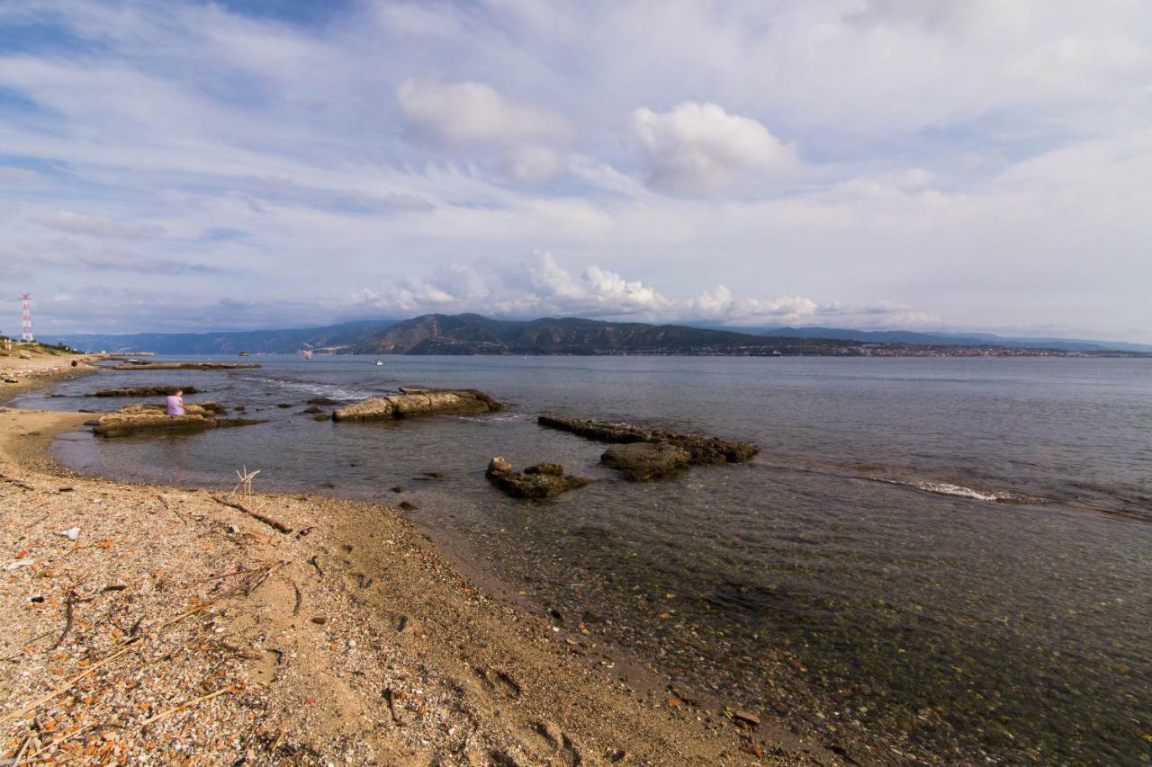 Case Panoramiche Sul Lago Messina Kültér fotó